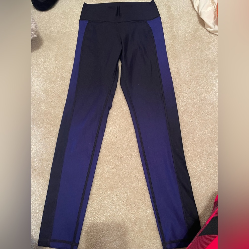 NEW Ombré Fabletics Leggings